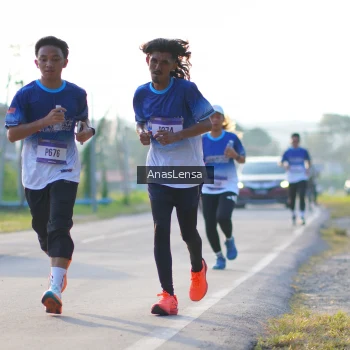 Runner Photo 3467237