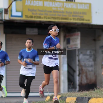 Runner Photo 3467243