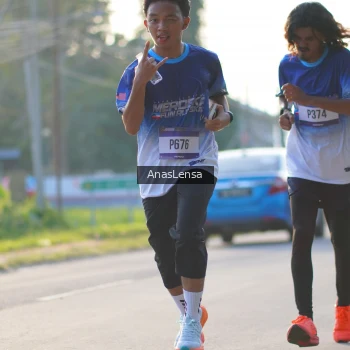 Runner Photo 3467259