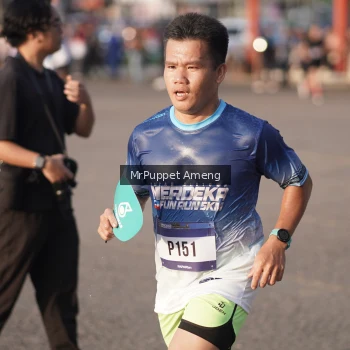 Runner Photo 3467276