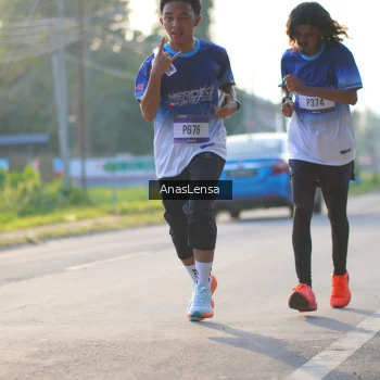 Runner Photo 3467277