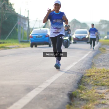 Runner Photo 3467293