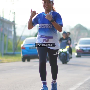 Runner Photo 3467294