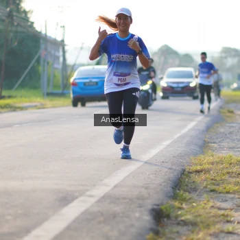 Runner Photo 3467296