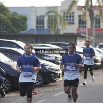 Runner Photo 3467330
