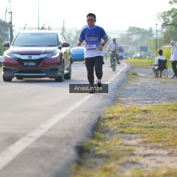 Runner Photo 3467340