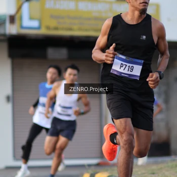 Runner Photo 3467348