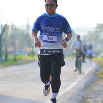 Runner Photo 3467369