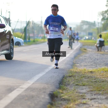 Runner Photo 3467373