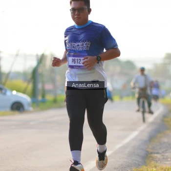 Runner Photo 3467376
