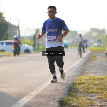 Runner Photo 3467382