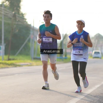 Runner Photo 3467418