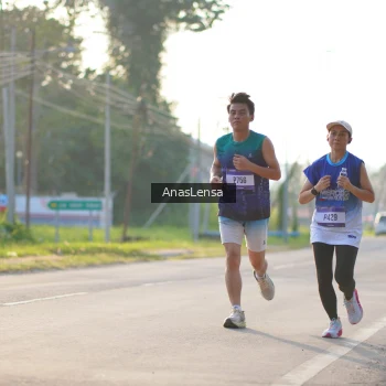Runner Photo 3467419