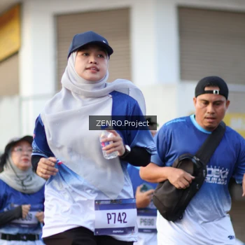 Runner Photo 3467425