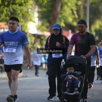 Runner Photo 3467434