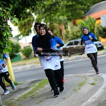 Runner Photo 3467443