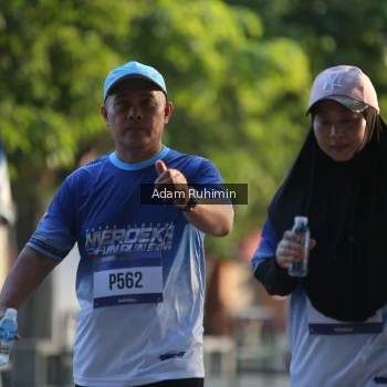 Runner Photo 3467495