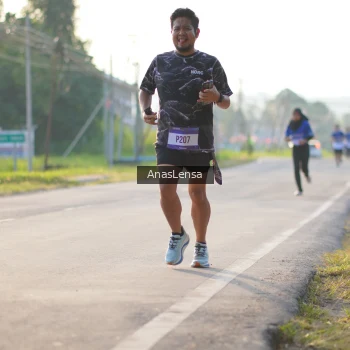 Runner Photo 3467497