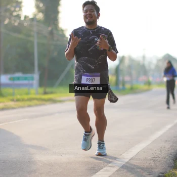 Runner Photo 3467513