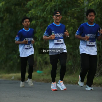 Runner Photo 3467514