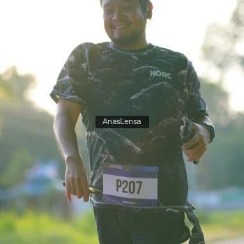 Runner Photo 3467526