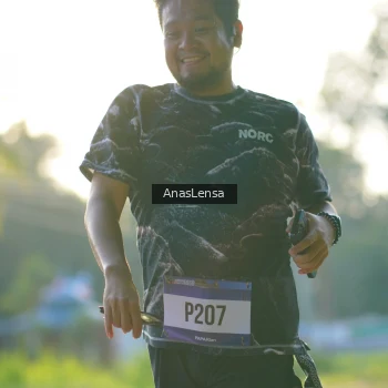 Runner Photo 3467533