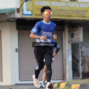 Runner Photo 3467540