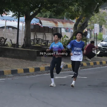 Runner Photo 3467545