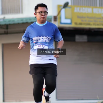 Runner Photo 3467548