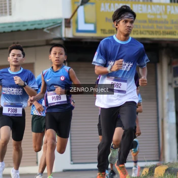 Runner Photo 3467568