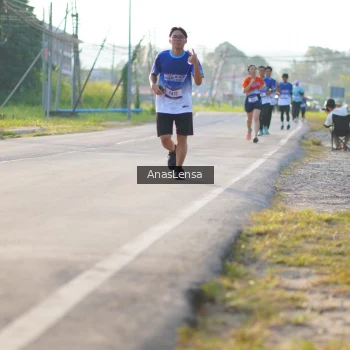 Runner Photo 3467587