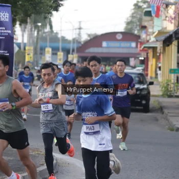 Runner Photo 3467603