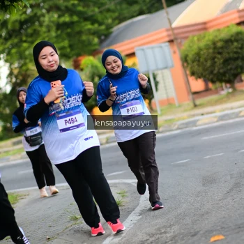Runner Photo 3467604