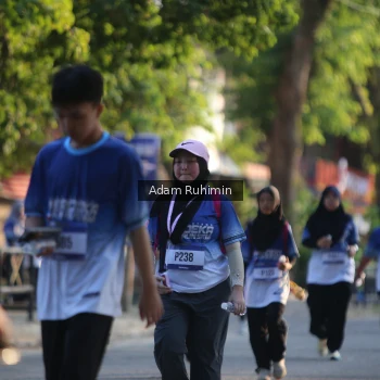 Runner Photo 3467619