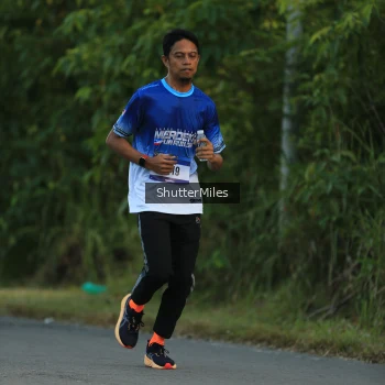 Runner Photo 3467633