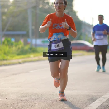 Runner Photo 3467696