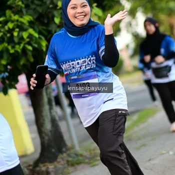 Runner Photo 3467700