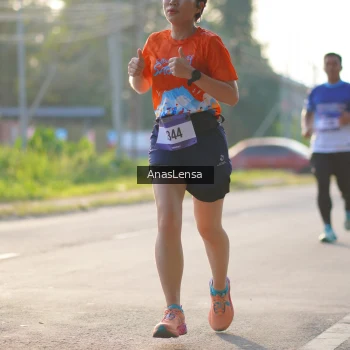 Runner Photo 3467705