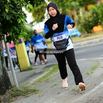Runner Photo 3467706