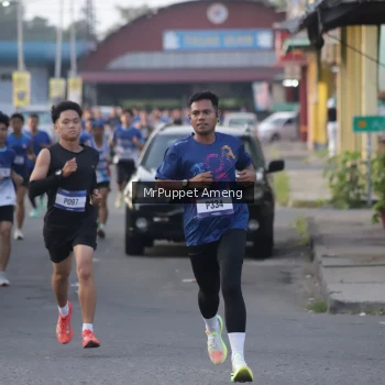 Runner Photo 3467746