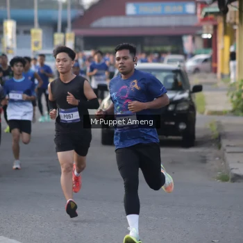 Runner Photo 3467750