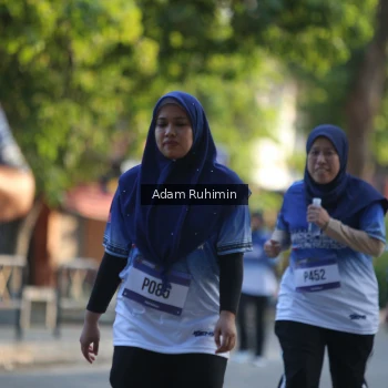 Runner Photo 3467753