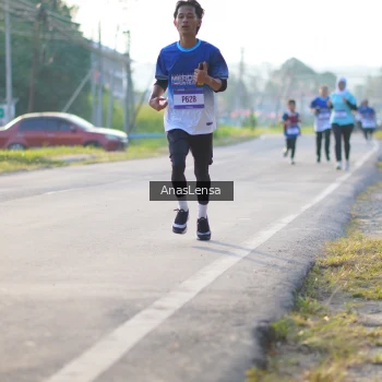 Runner Photo 3467757
