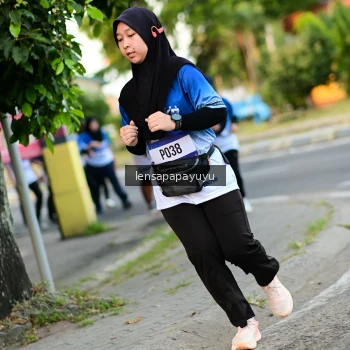 Runner Photo 3467760