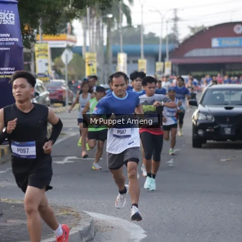 Runner Photo 3467778