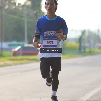 Runner Photo 3467780