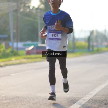Runner Photo 3467800