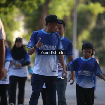 Runner Photo 3467852