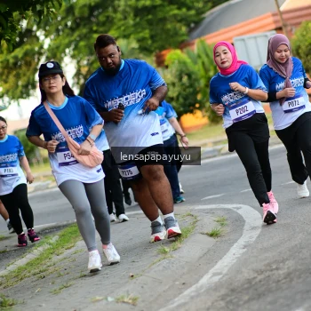 Runner Photo 3467860