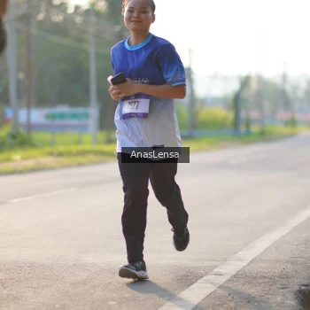 Runner Photo 3467874